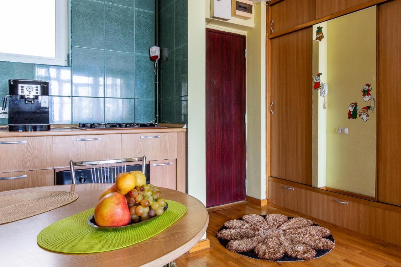 Cozy Apartment บูคาเรสต์ ภายนอก รูปภาพ